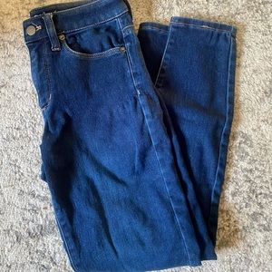 Skinny jeans Size 4